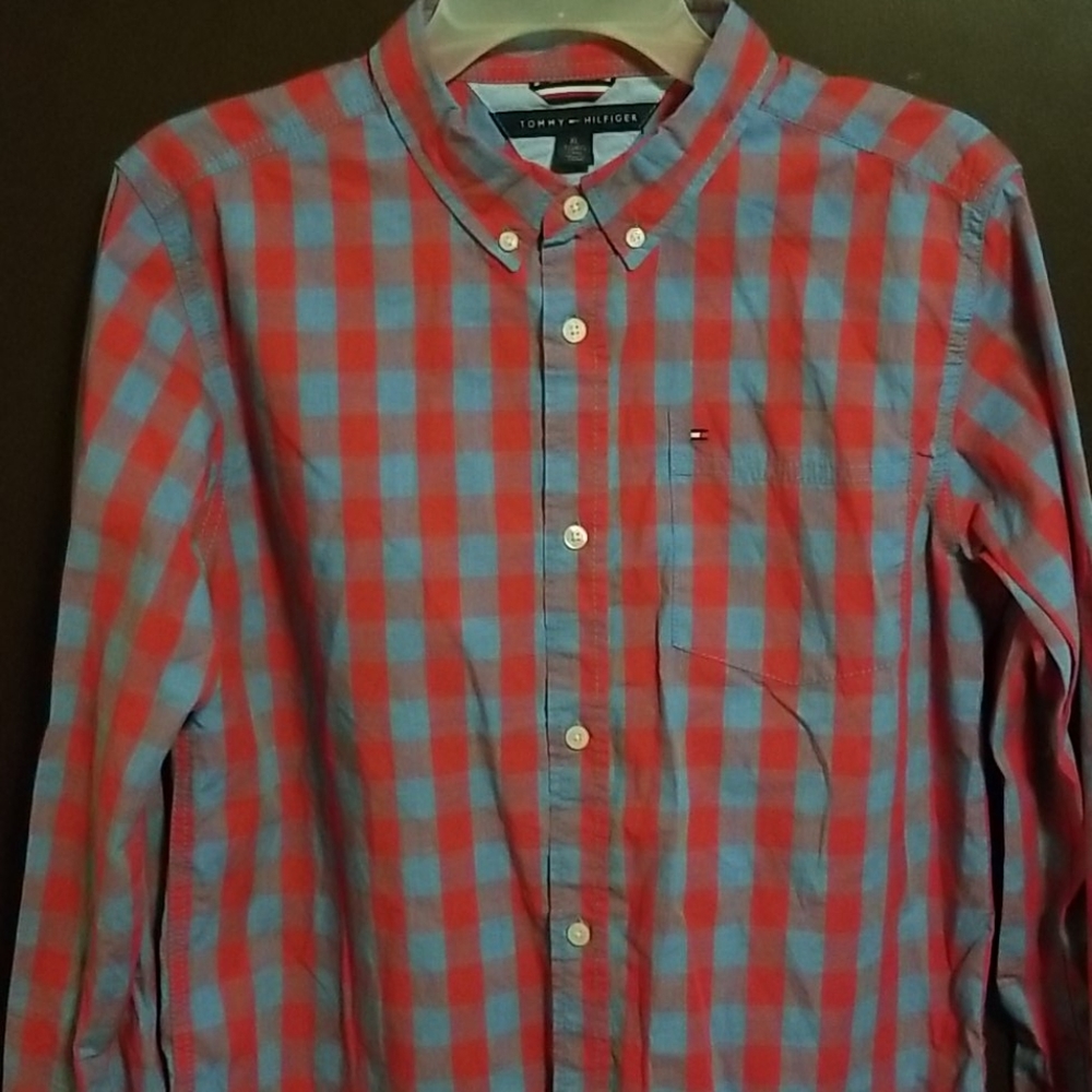 TOMMY HILLFIGER XL SHIRT